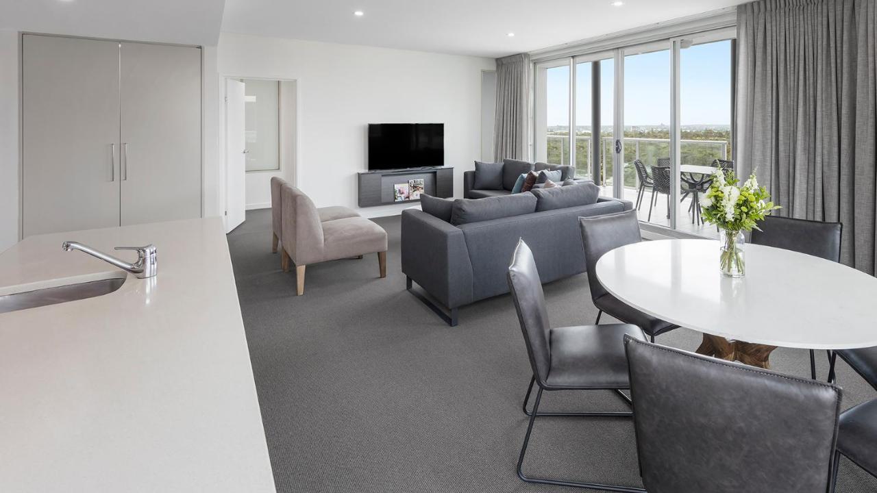 Oaks Adelaide Embassy Suites Luaran gambar