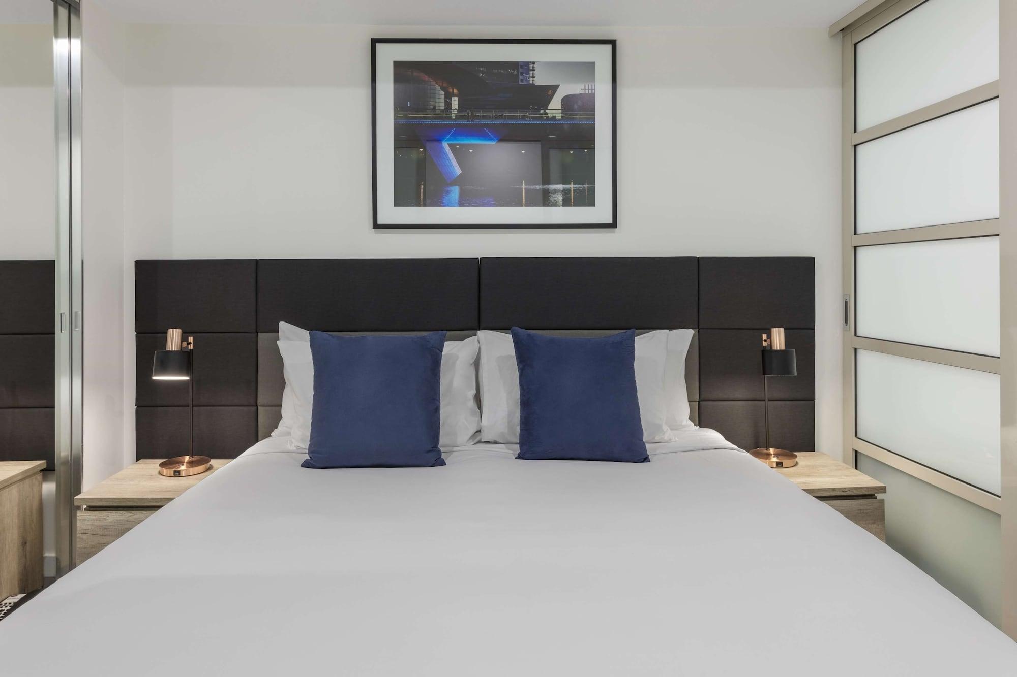 Oaks Adelaide Embassy Suites Luaran gambar