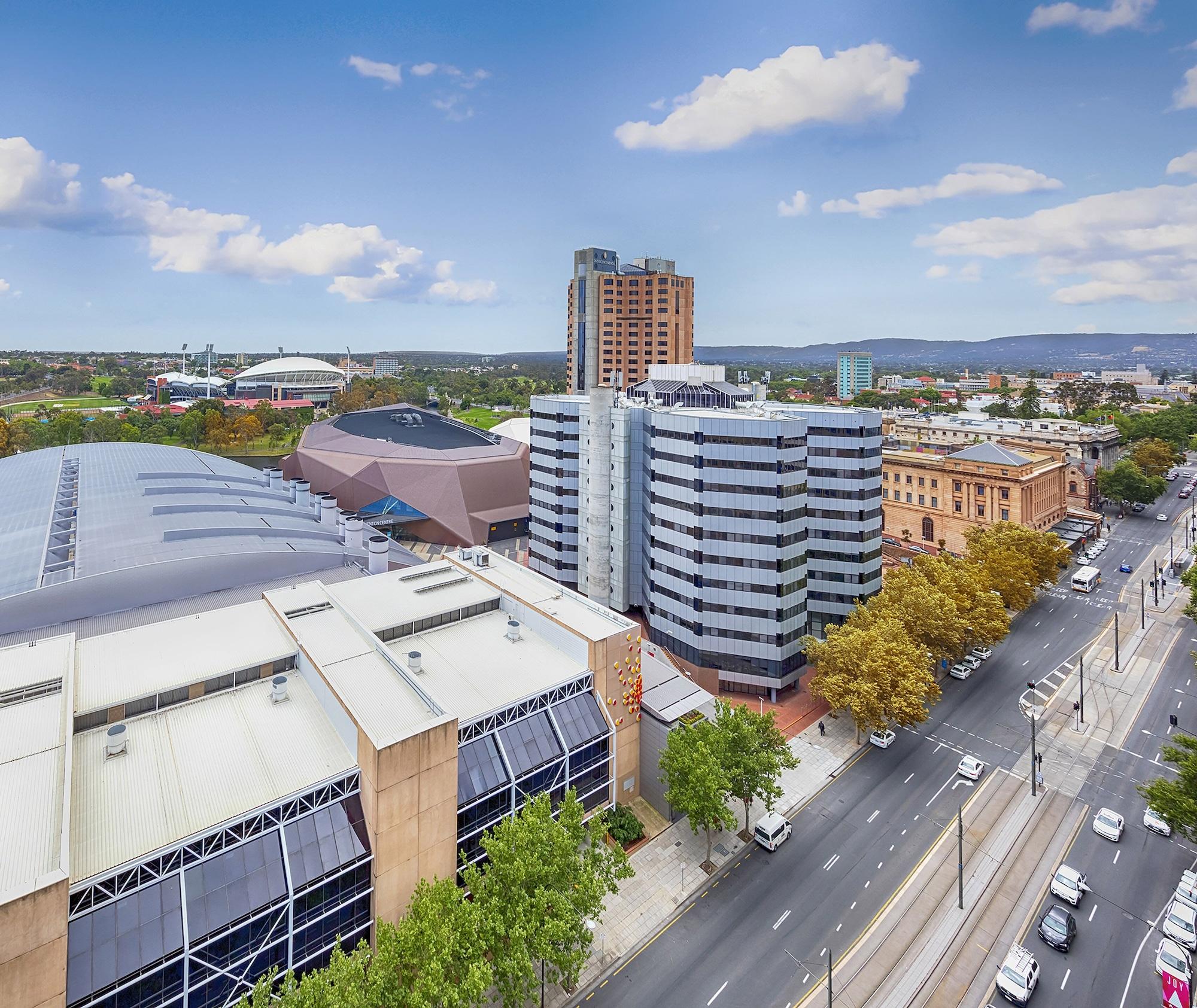 Oaks Adelaide Embassy Suites Luaran gambar