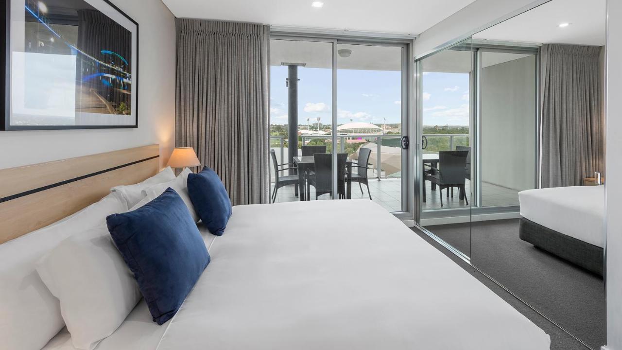 Oaks Adelaide Embassy Suites Luaran gambar